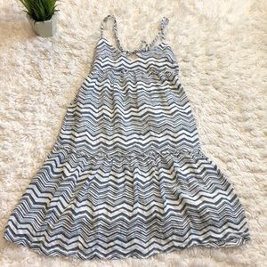 🔥5/25 sale🔥Billabong stripe open back sundress